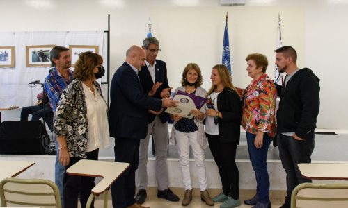 Homenaje al docente  Ricardo Tellez